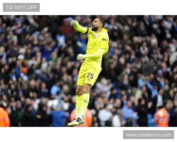 卡内塞基盛赞多纳鲁马状态惊人每次交手都仿佛面对全新版本门神 卡内塞基盛赞多纳鲁马状态惊人每次交手都仿佛面对全新版本门神
