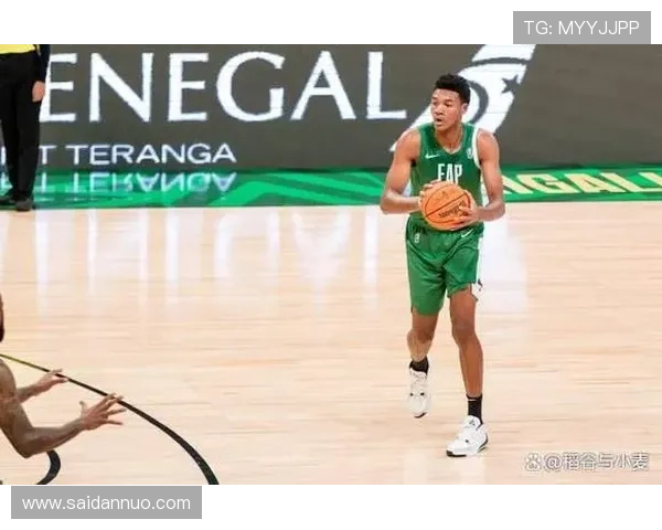 从工地小伙逆袭到NBA乐透新星灰熊豪掷四签押注励志传奇 从工地小伙逆袭到NBA乐透新星灰熊豪掷四签押注励志传奇