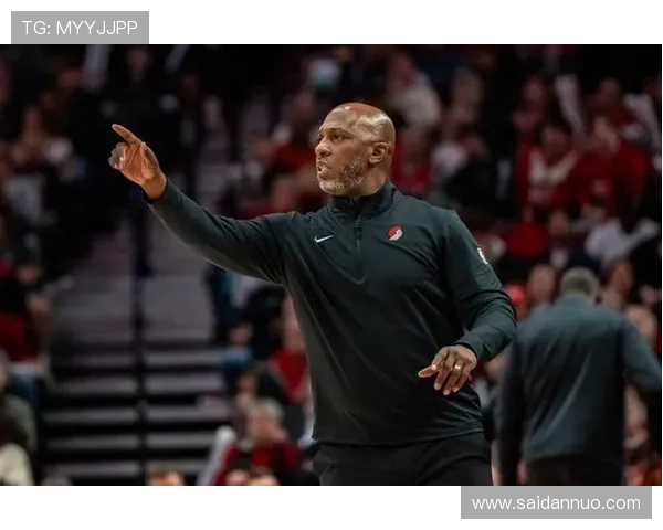 如何在对手失误中迅速抓住机会并转化为得分 昌西分享专注与决策技巧 如何在对手失误中迅速抓住机会并转化为得分 昌西分享专注与决策技巧